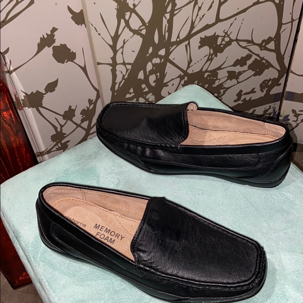 Claiborne Loafers - Picture 4 of 7